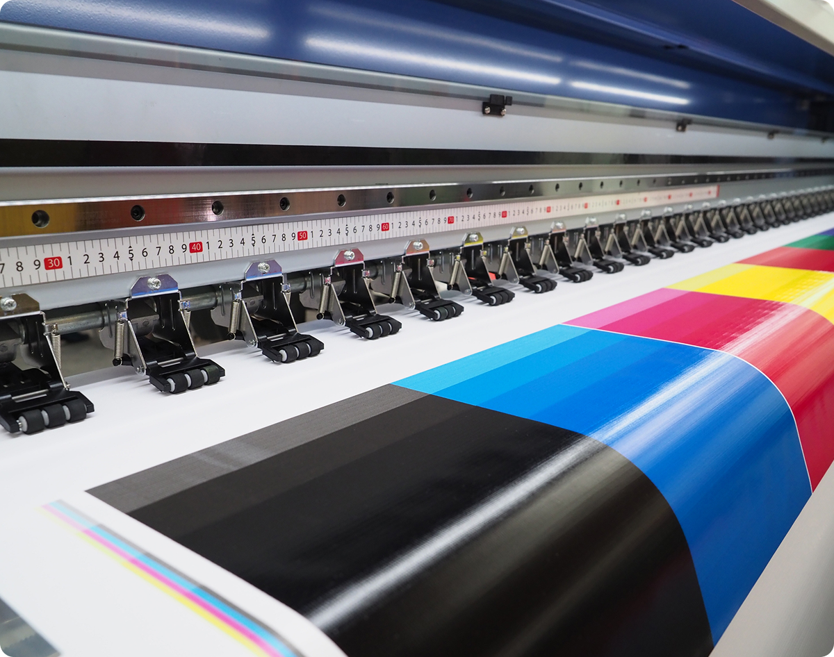 Large format printer with colorful ink
